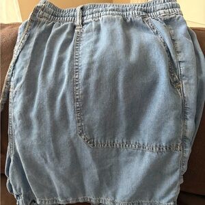 Casual Light Blue Denim Shorts